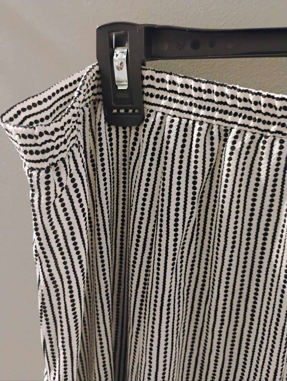 NWT $98 Max Studio Stripe White Black Midi Skirt Button Front - Picture 6 of 8